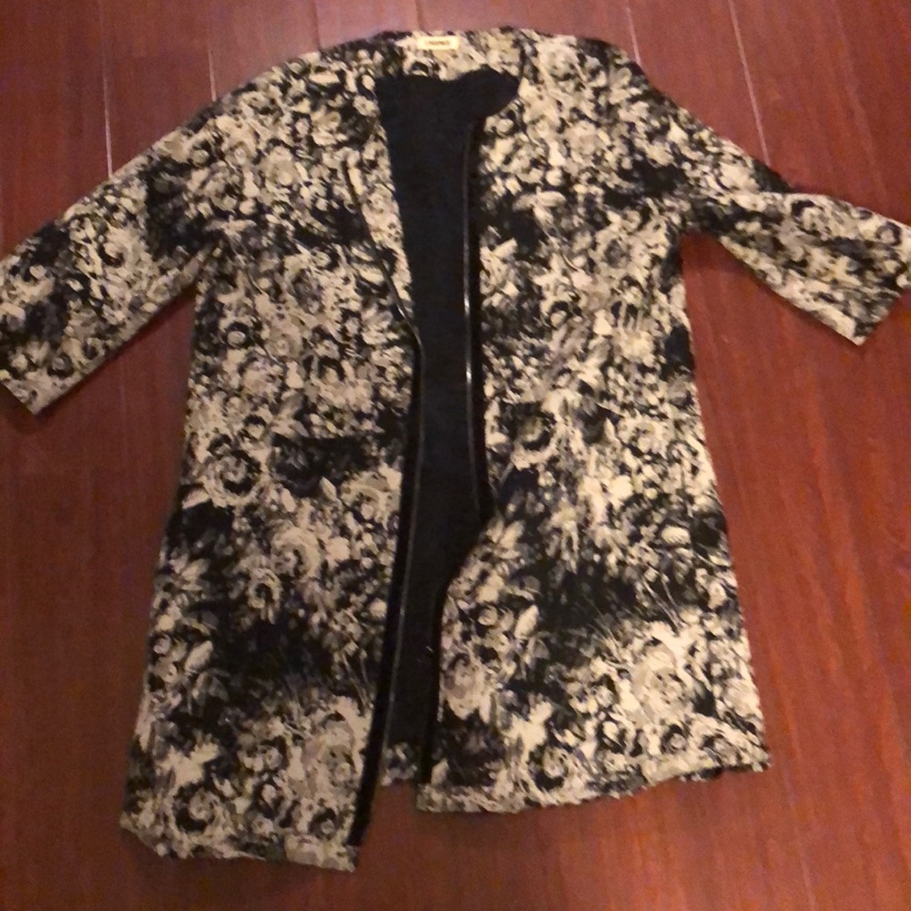 L’agence coat